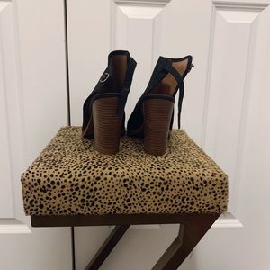Lucky Brand Shoes - LUCKY BRAND PEEP TOE BOOTIES Lucky Brand Shoes - LUCKY BRAND PEEP TOE BOOTIES